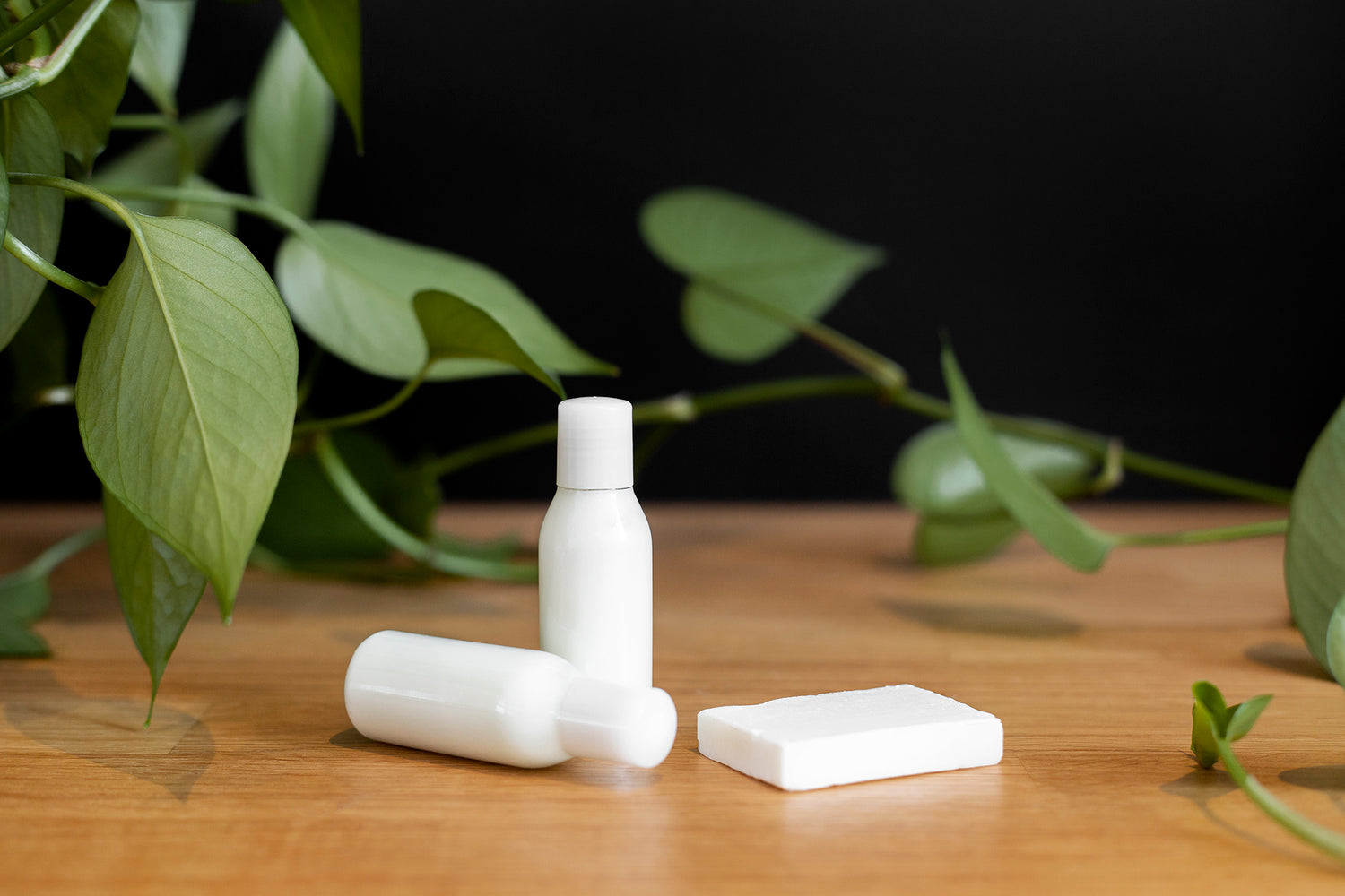 We prioritize quality by sourcing only the finest ingredients for our Sea Hydrating Facial Care Set