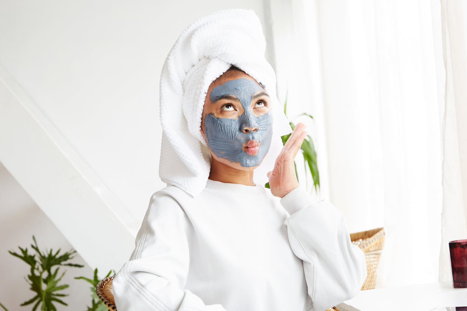 Experience the visible results and feel the difference in your skin’s texture and hydration levels.